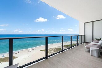 Building Photo - 900 N Ocean Blvd