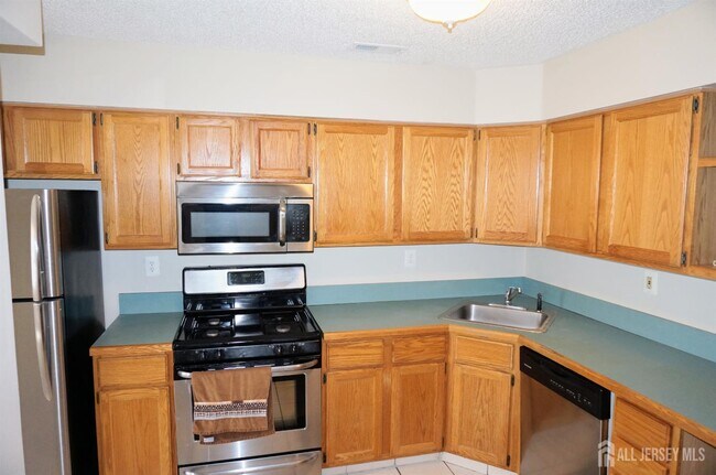 Foto del edificio - 62 Colleen Ct