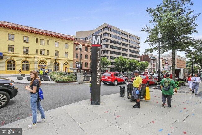 Foto del edificio - 1215 11th St NW