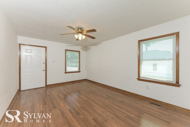 Foto del edificio - Sweet 3BR 1BA home ready for new residents