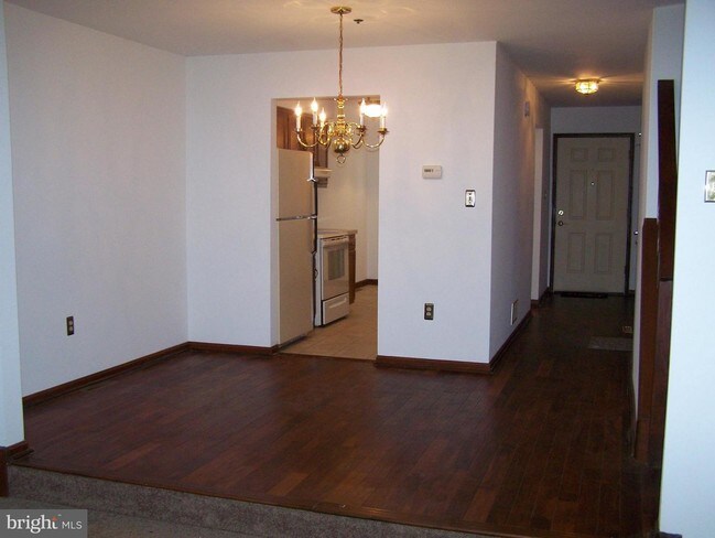 Foto del edificio - 403 Cobble Creek Curv