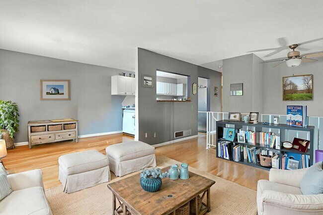 Foto del edificio - 851 145th St E