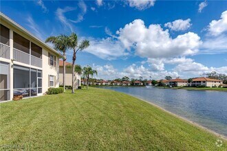 Building Photo - 450 Robin Hood Cir