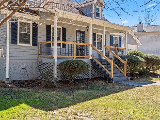 Foto del edificio - 150 Forest Ridge Ct SW