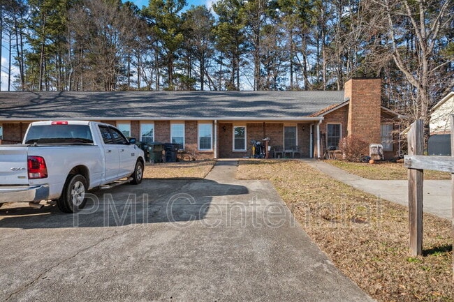 Building Photo - 5569 Everglades Trail