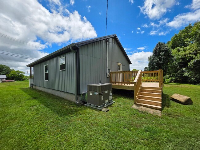 Building Photo - 2465 Hwy 43 S