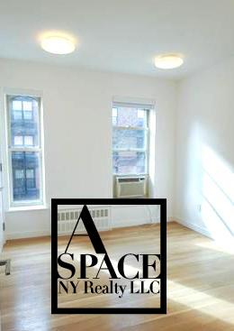 Building Photo - 337 Bleecker St