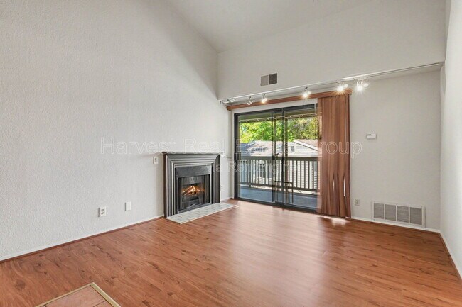 Foto del edificio - 3454 Bridgewood Terrace