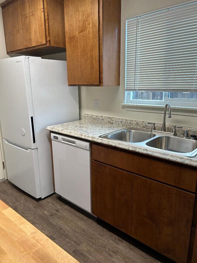 Foto del edificio - 507 Trinity Ave