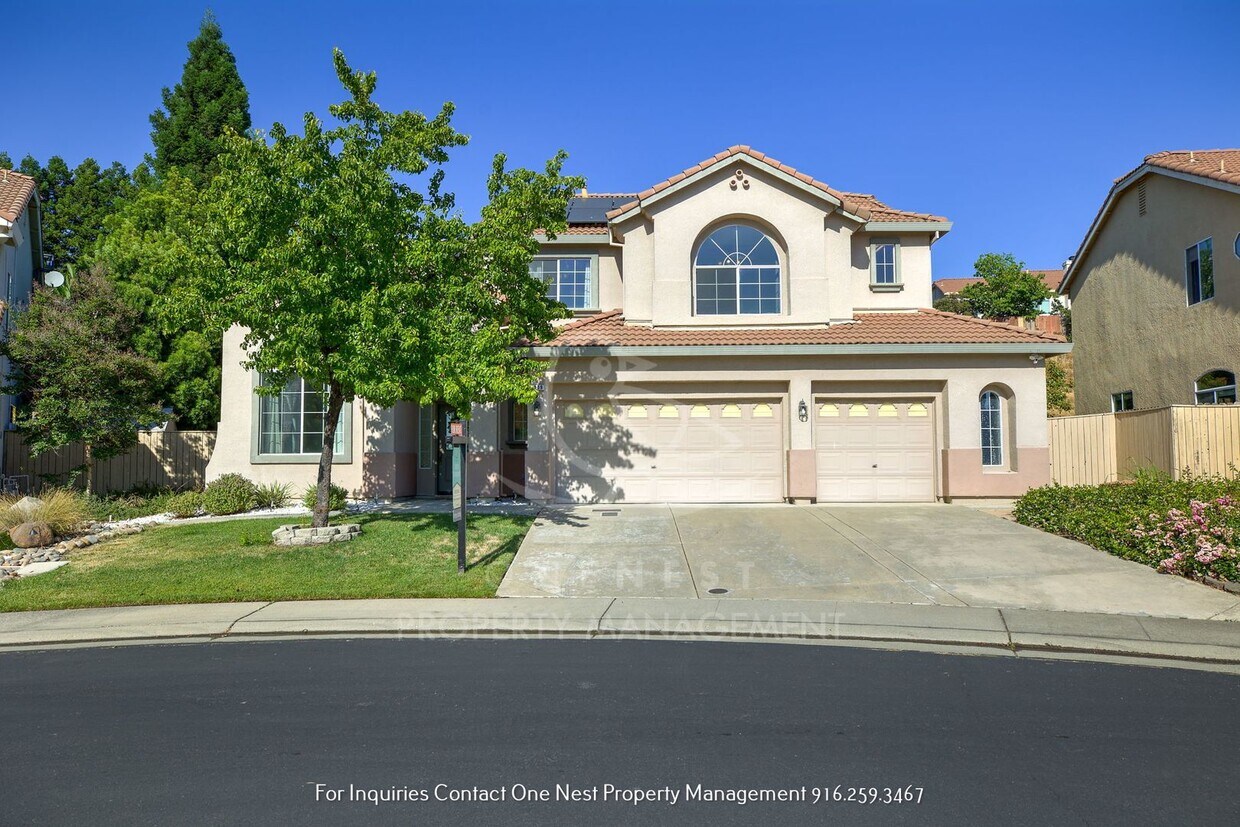 Primary Photo - Rocklin beauty, 5 bdrm, 3.5 bth + bonus room!