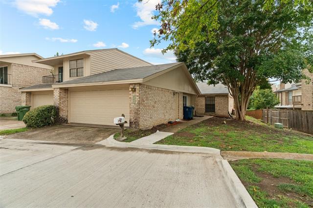 Foto del edificio - 820 St Andrews Ct