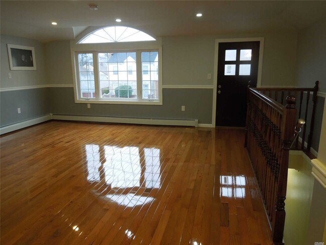 Foto del edificio - 135-45 227th St