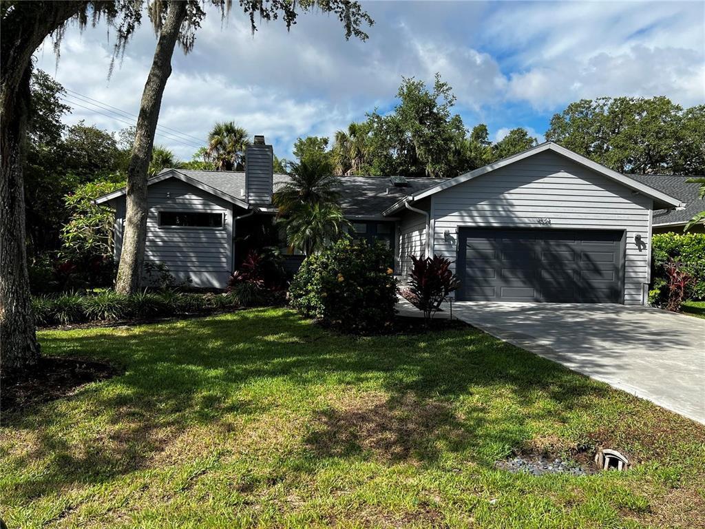 Foto principal - 4594 Trails Dr