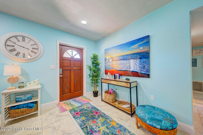 Foto del edificio - 282 Fay Dr