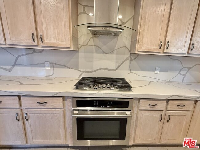 Foto del edificio - 2701 S Harcourt Ave