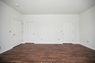 Interior Photo - Autumn Park Apartments