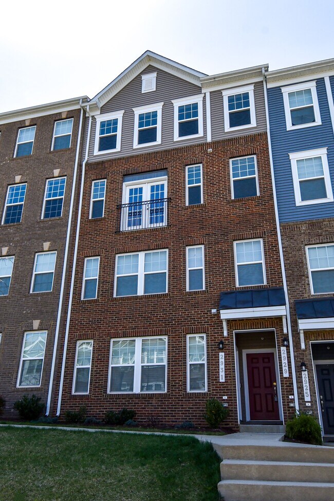2929 Duvall Ridge Rd Unit 565, Hyattsville, MD 20785 Condo for Rent