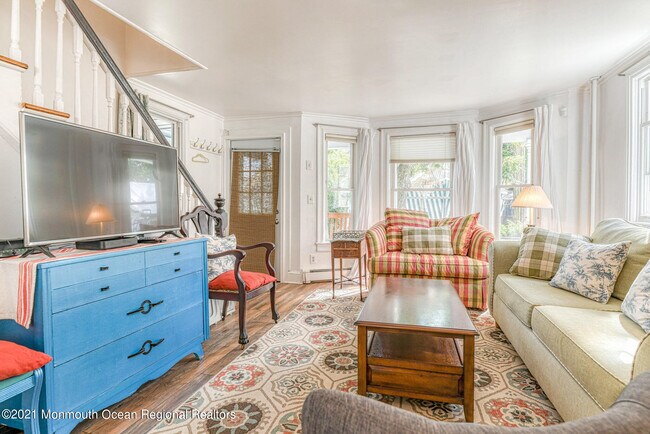 Foto del edificio - 59 Kingsley Pl