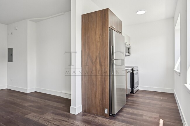 Foto del edificio - Sleek, Bright & Brand New — Stylish Studio in Andersonville