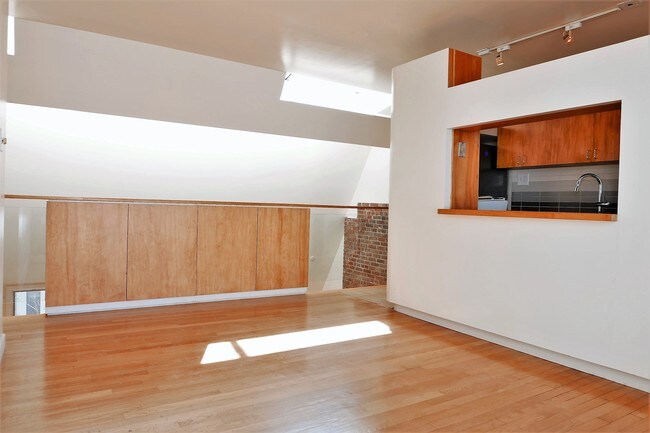 Building Photo - 355 West End Ave