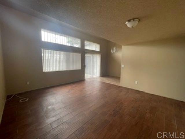 Foto del edificio - 1729 Hollister St