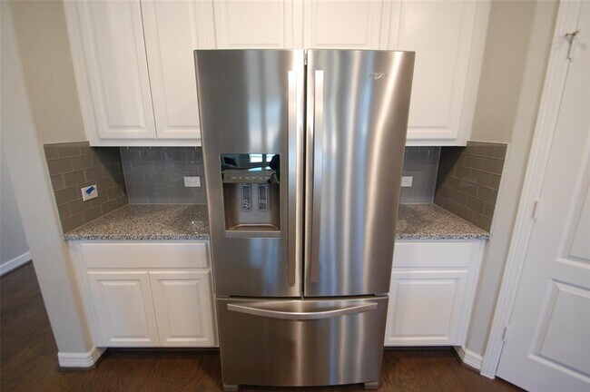 Foto del edificio - 147 Chestnut Run Ct