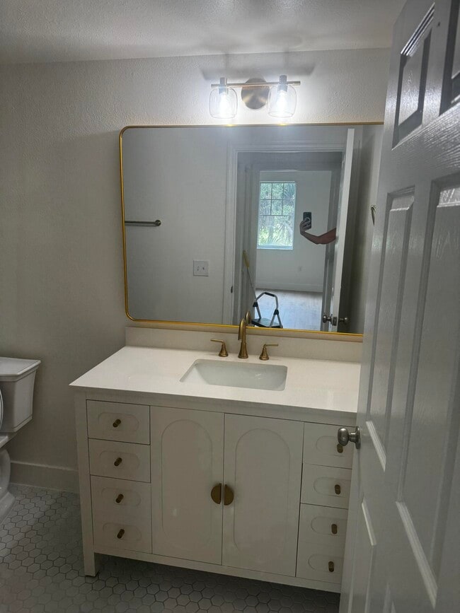 Building Photo - 6559 Emerald Dunes Dr