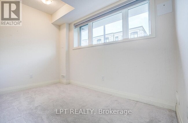 Building Photo - 84 William Saville St.