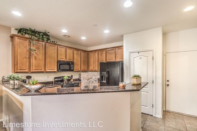 Building Photo - 4 br, 2.5 bath House - 4520 Camille Flora Ct