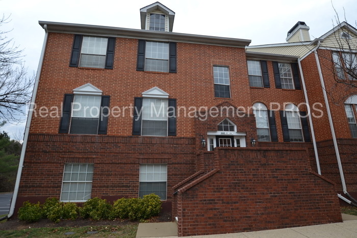 Primary Photo - 660 Gateway Dr SE