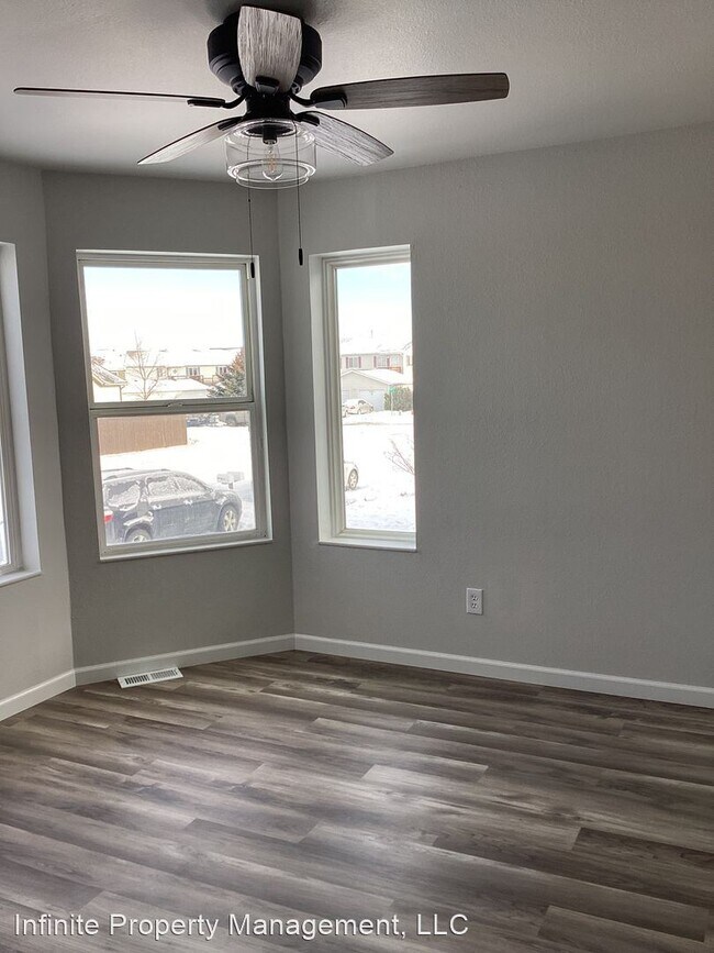 Foto del edificio - 3 br, 2 bath House - 108 11th Street, Unit A