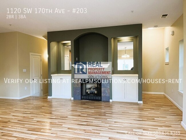 Building Photo - 1120 SW 170th Ave