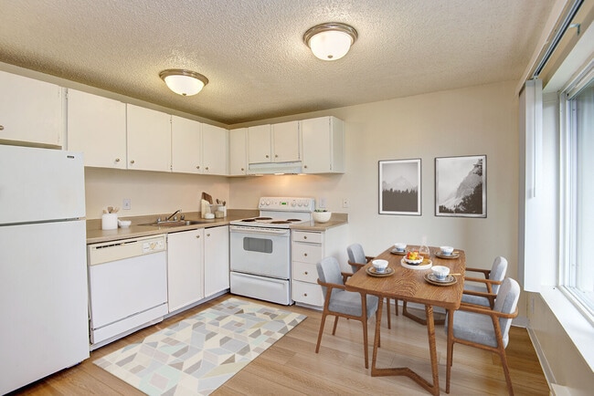 Los apartamentos Woodmark — foto de la comunidad - The Woodmark