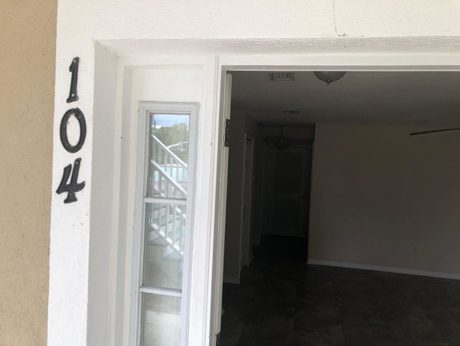 Building Photo - 107 Masters Dr