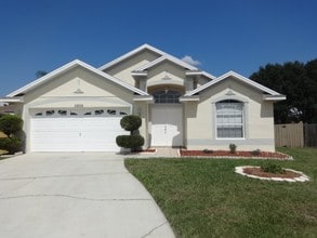 Building Photo - 1040 Pineview Ct