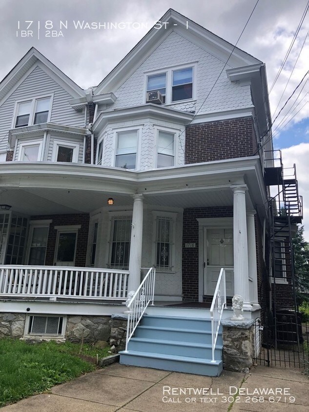 Foto principal - 1718 Washington St