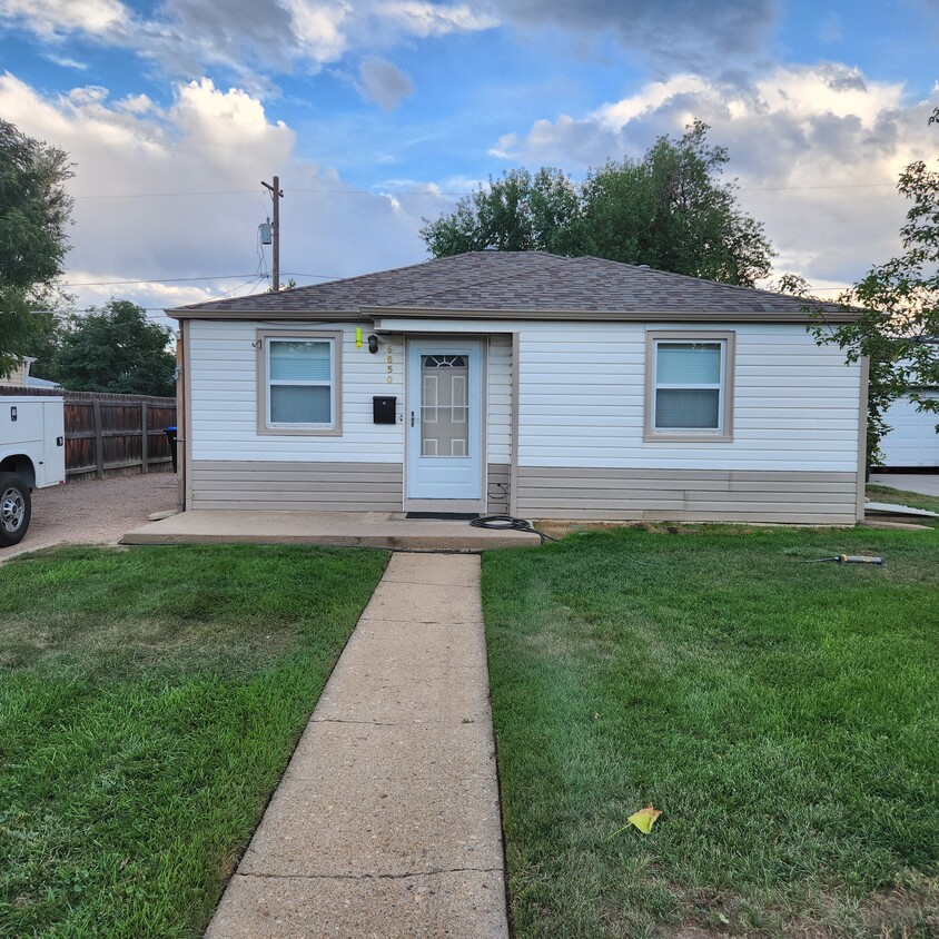 Foto principal - 6850 Reno Dr