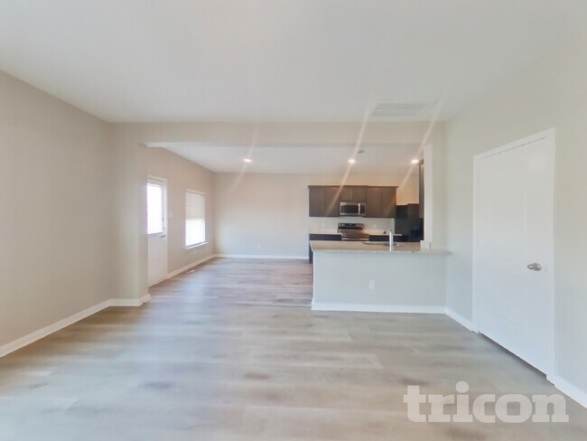 Foto del edificio - 206 Lewis Ln