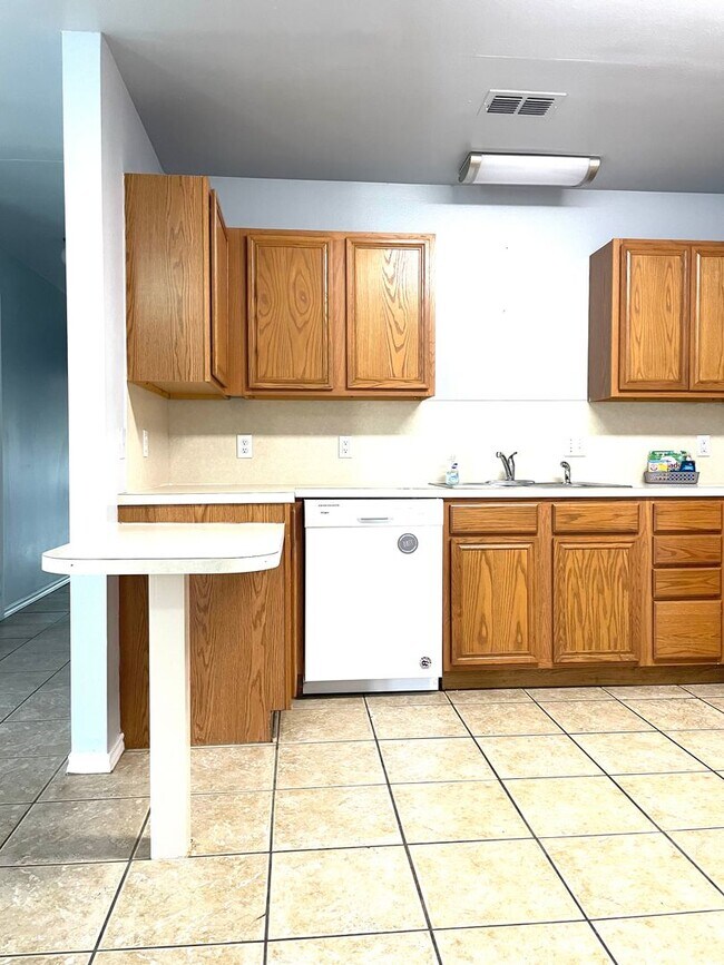 Foto del edificio - 306 N Chicago Ave