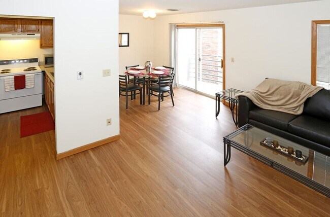 Foto del interior - 905 W Springfield Ave