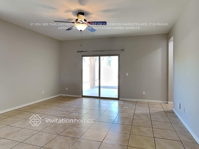 Building Photo - 24446 W Sheraton Ln