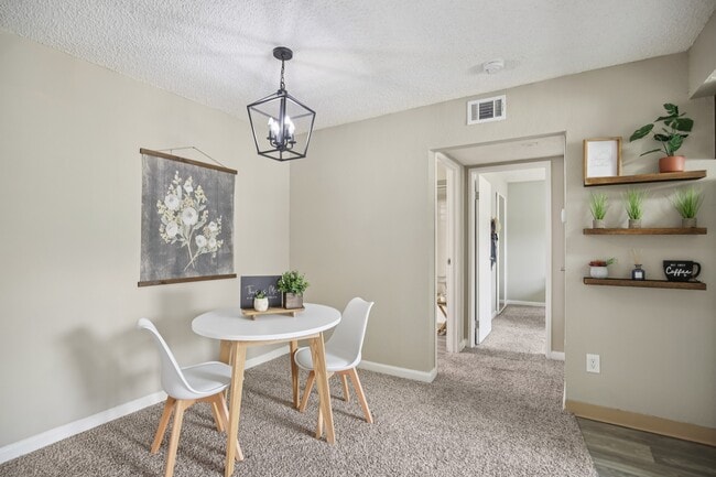 Foto del edificio - The Villages Apartment Homes