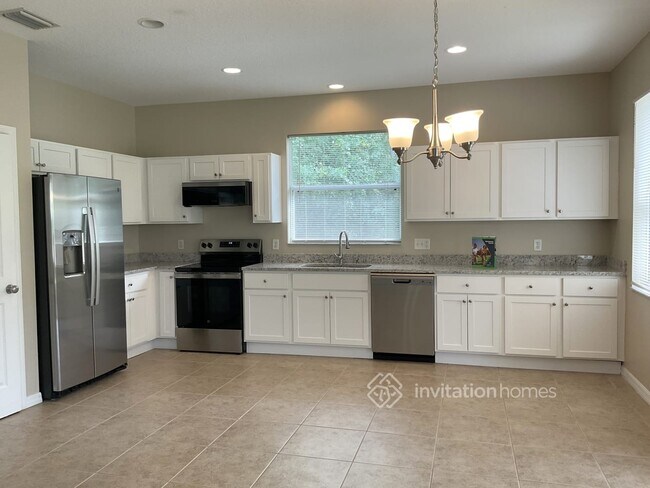 Building Photo - 274 Krassner Dr