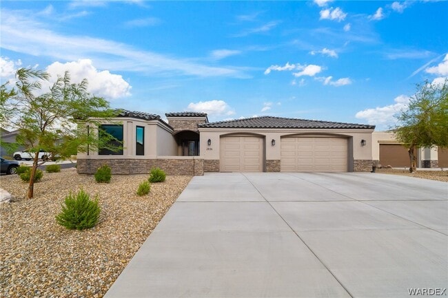 Building Photo - 2836 Steamboat Dr