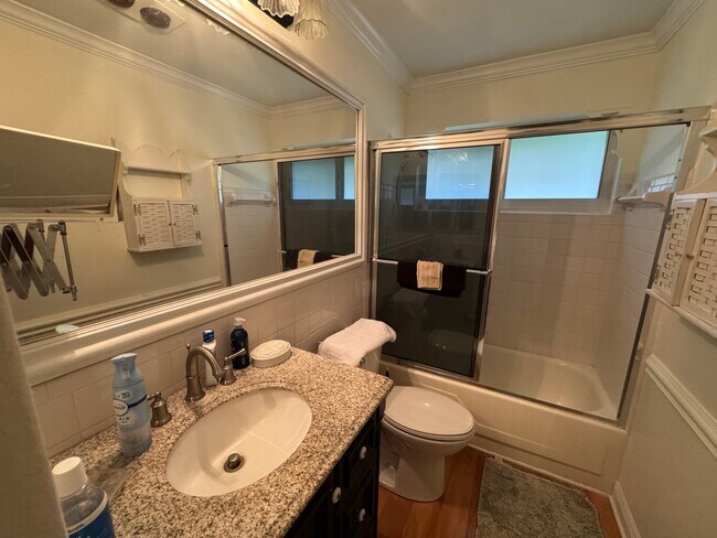 Foto del edificio - 4920 NW 54th St