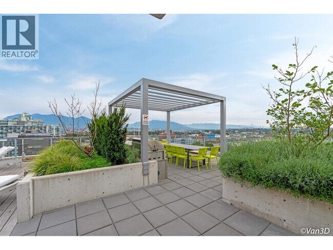 Photo du bâtiment - 180 E 2nd Ave