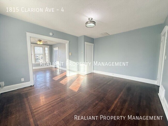 Foto del edificio - 1815 Clarion Ave