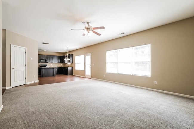 Building Photo - 1088 Sandy Bank Ct NE
