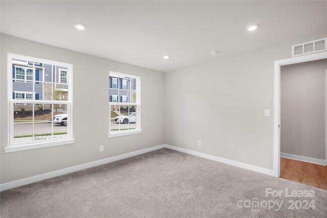 Building Photo - 513 Bailey Mls Dr