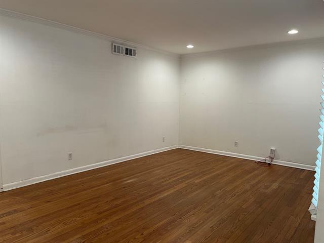 Foto del edificio - 9532 Dixie Ln